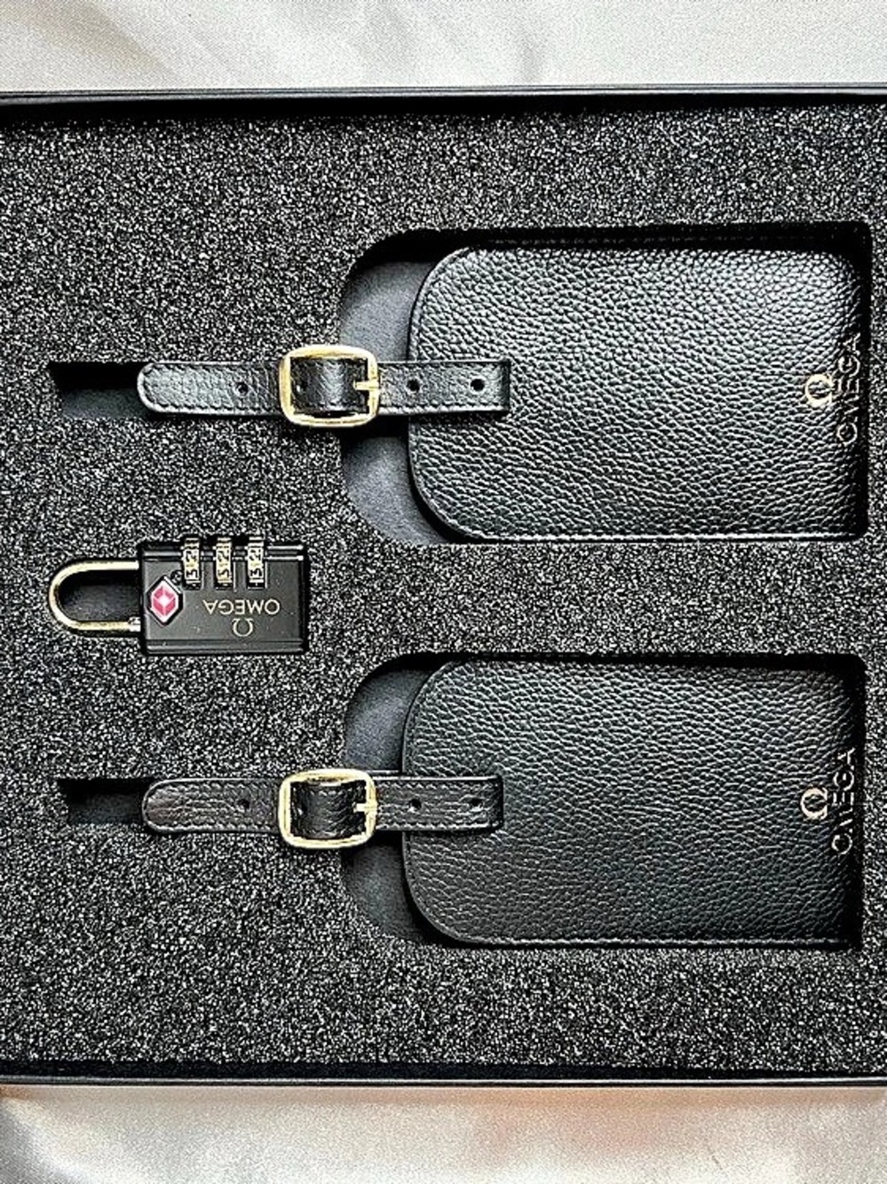 OMEGA Luggage Tag and Combination Lock Set Black